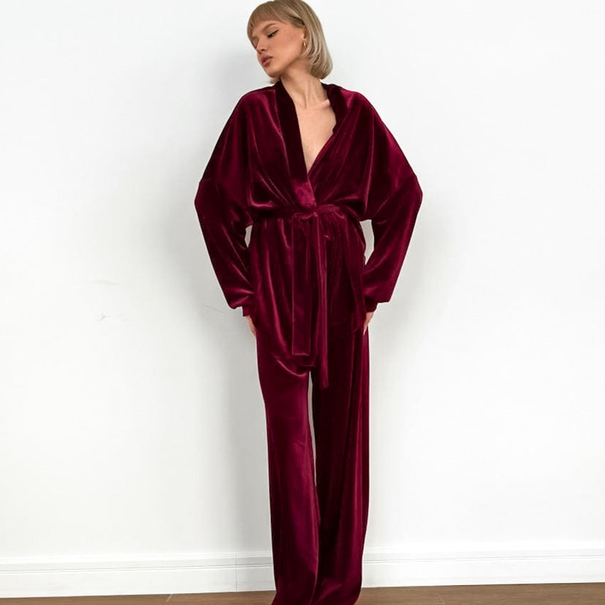 Loose And Cozy Velvet Long-Sleeve Pajama Set For Women Top And Pants