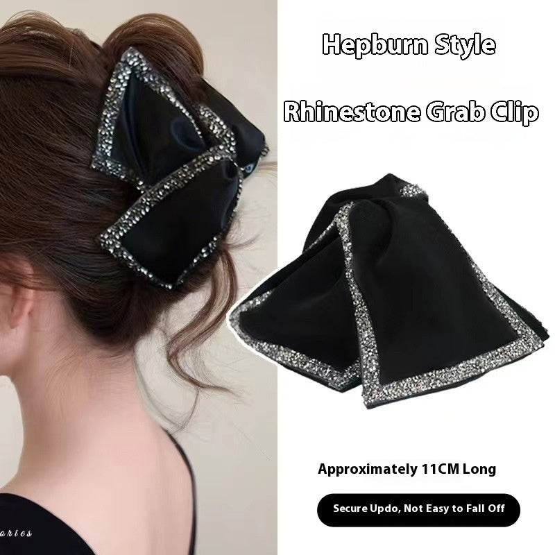 High-end Hepburn Style Louis Grip New Black Crystal