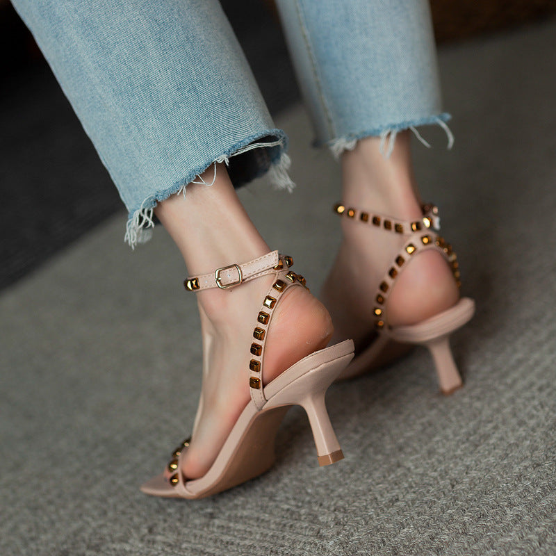 Retro All-match Rivet High-heeled Women's Sandals