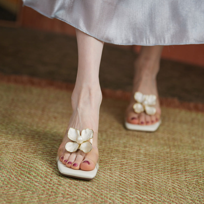 Thick And Versatile Fashion Sandals With The Word In Word