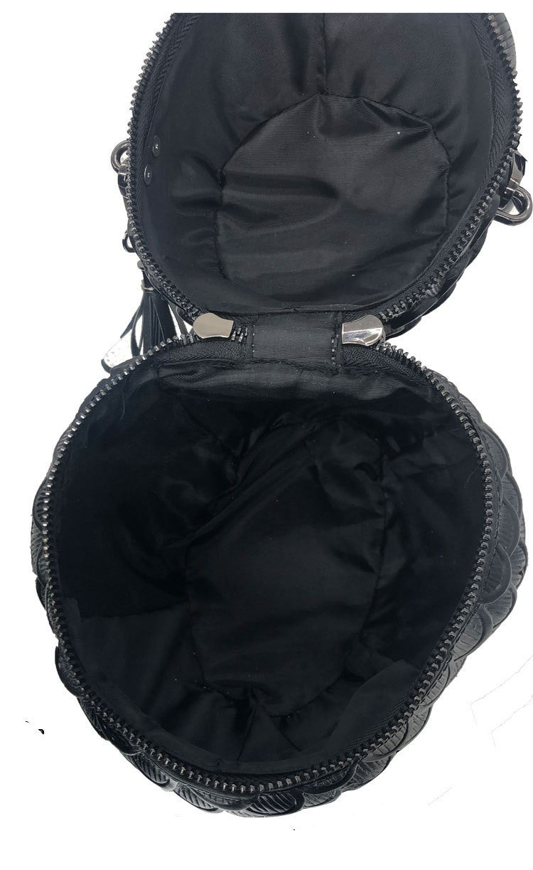 Fashion Embossed Animal Shoulder Handbag Stereo
