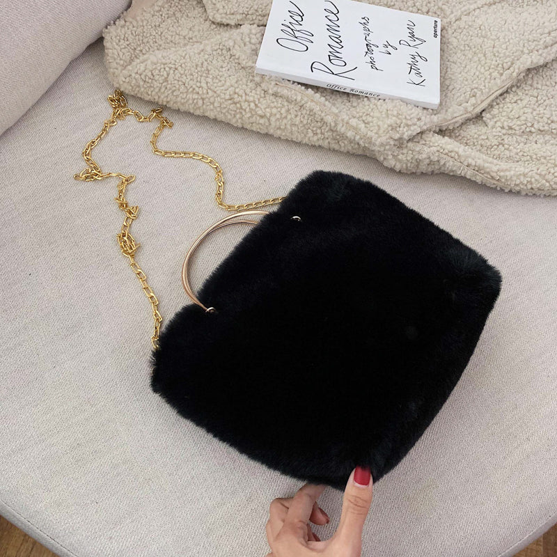 Fashion chain Plush straddle shoulder bag
