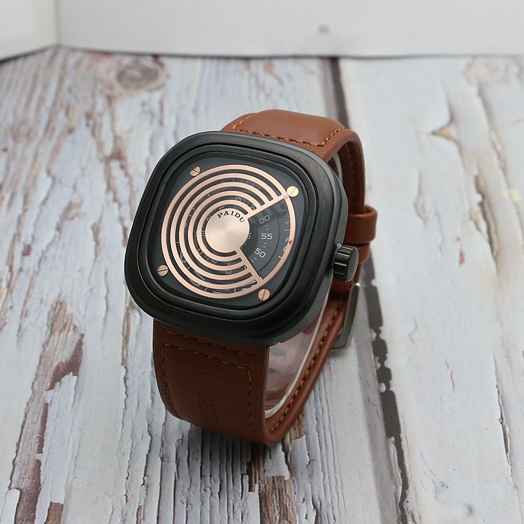 Retro Fashion All-match Belt Turntable Quartz Watch