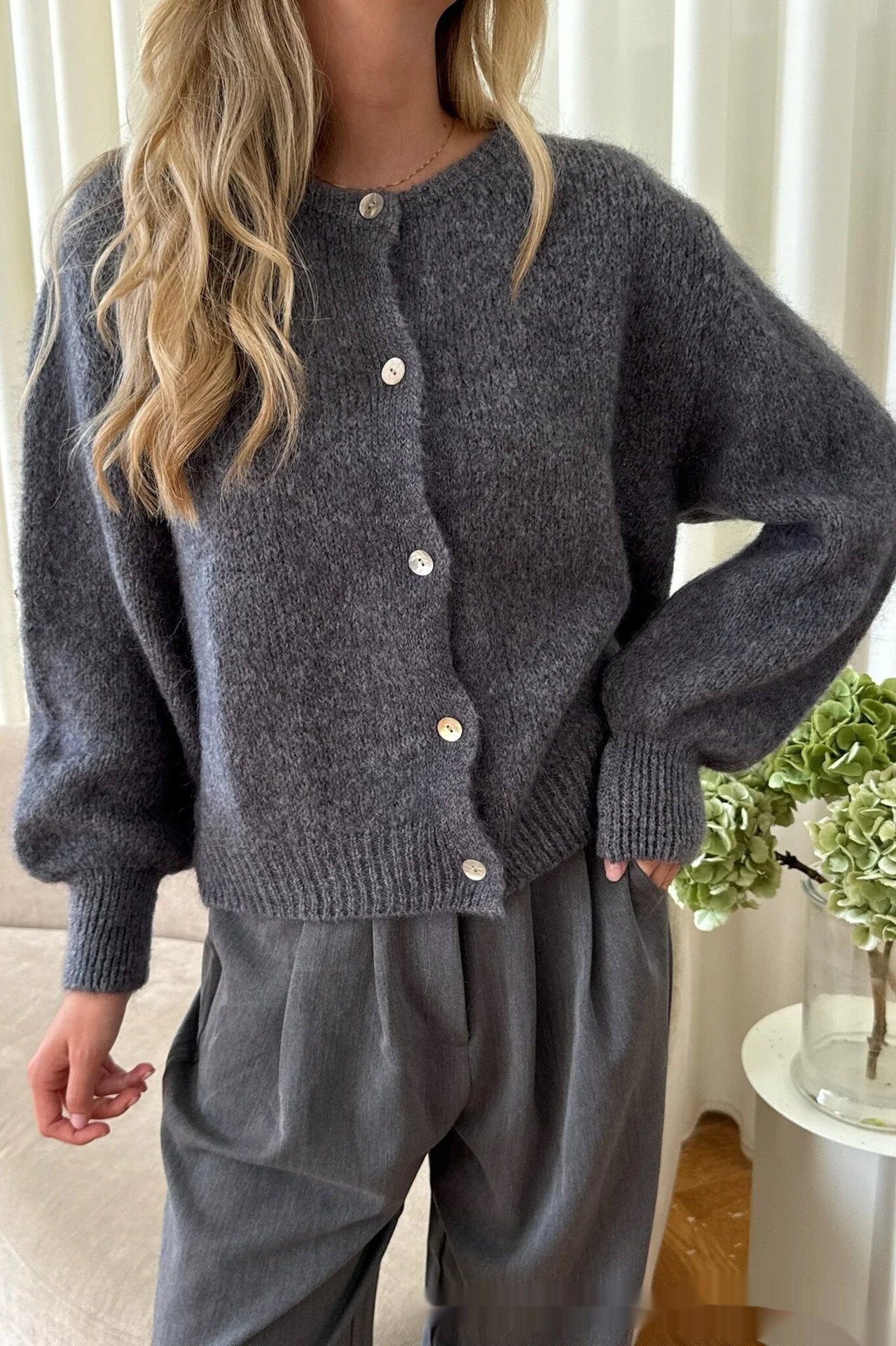 Loose-fitting Vintage Women's Sweater Coat