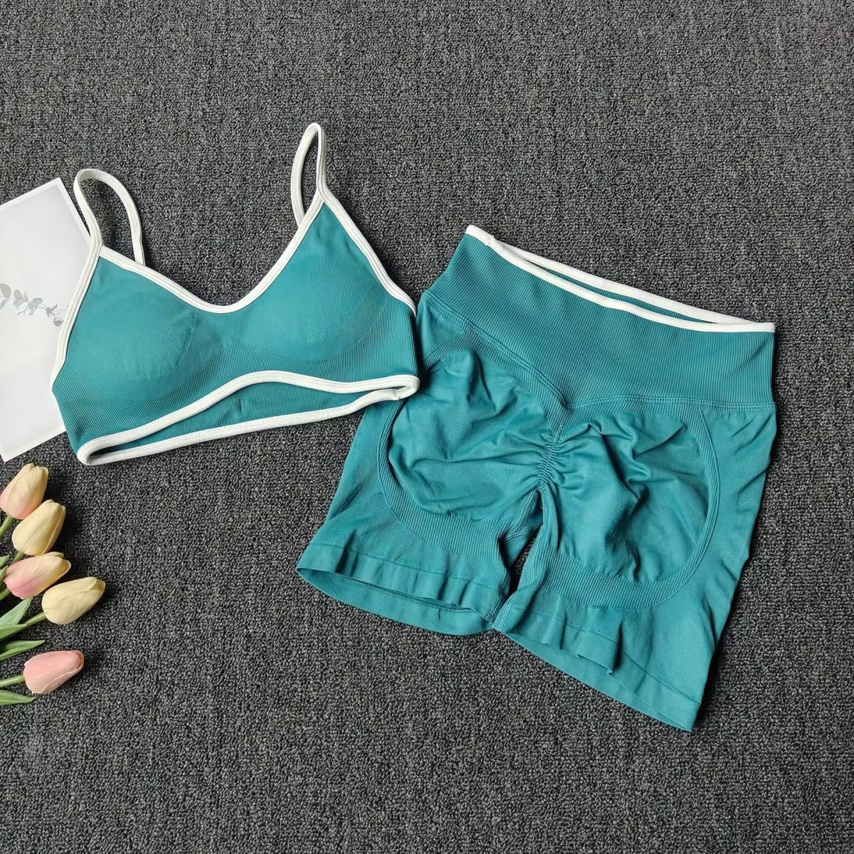 Womens High-Waisted Leggings And Top Two-Piece Workout Set