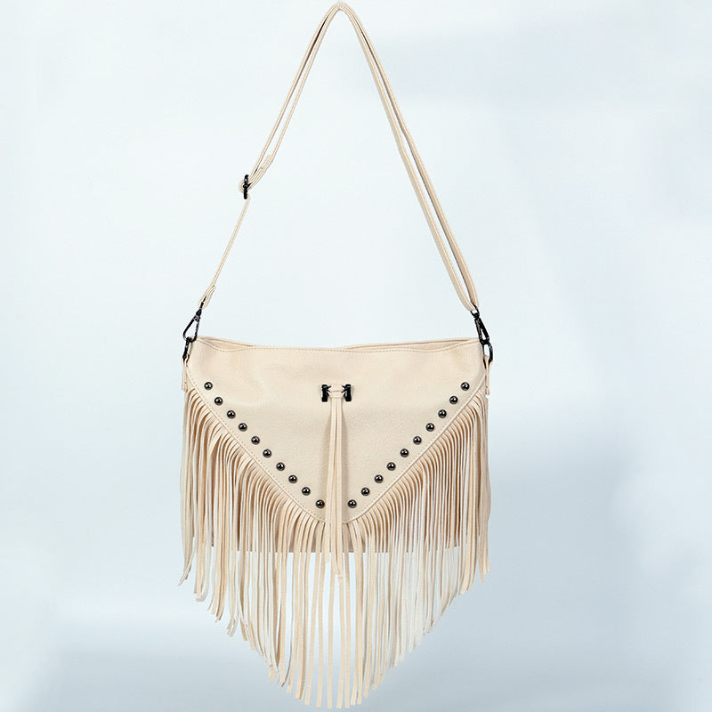 Rivet Soft Leather Tide Leisure Rivet Tassel Bag