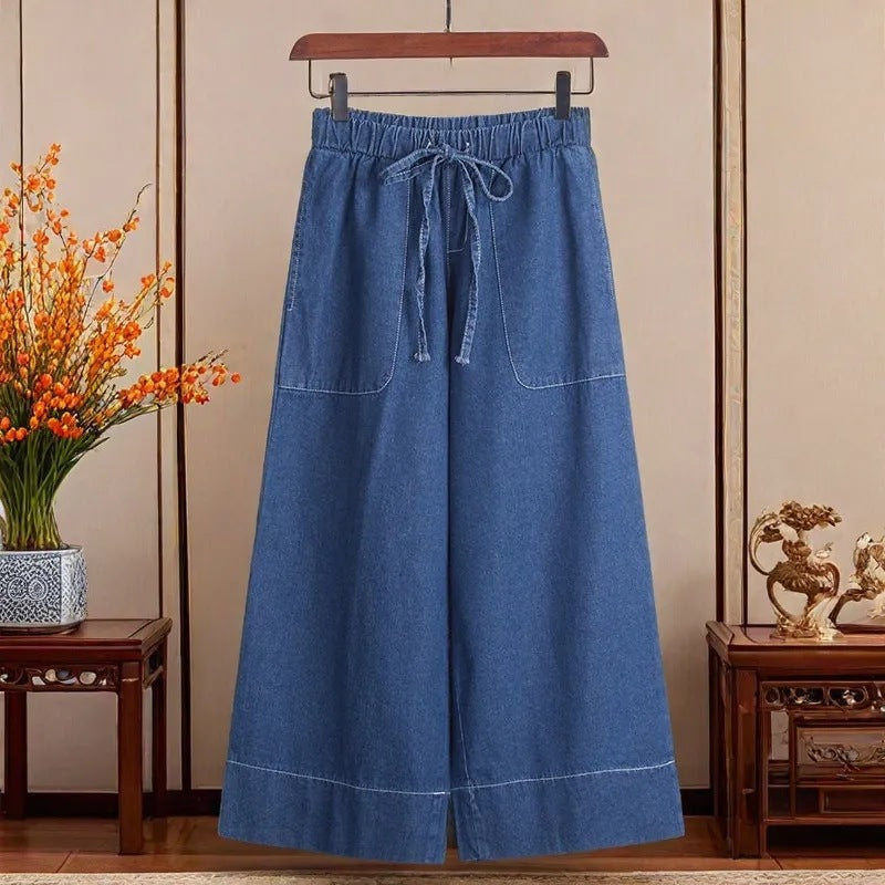 Height-enhancing Versatile Drapey Cropped Denim Jeans