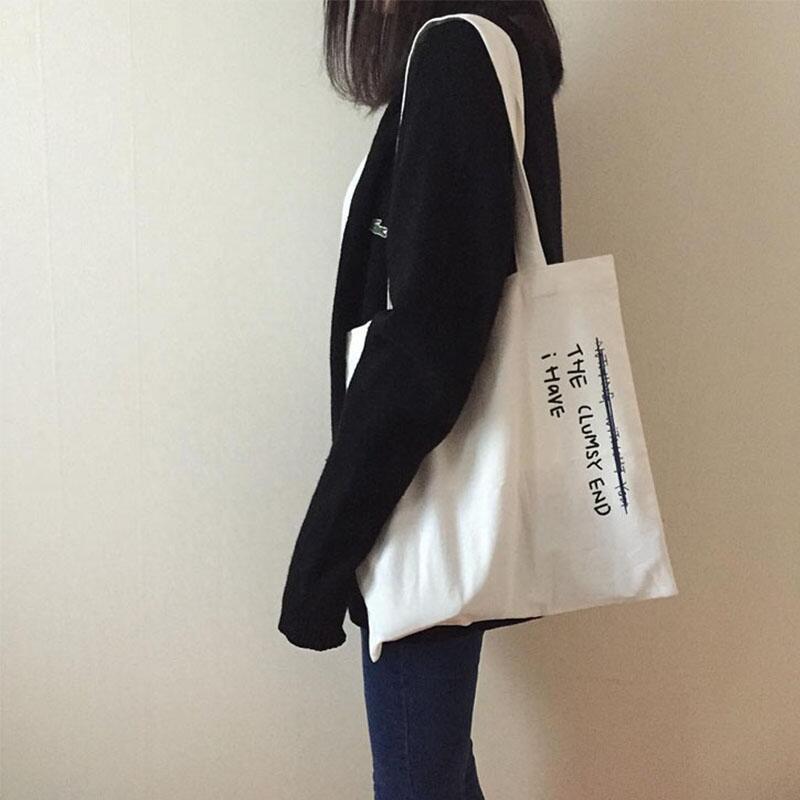 English alphabet one-shoulder canvas bag