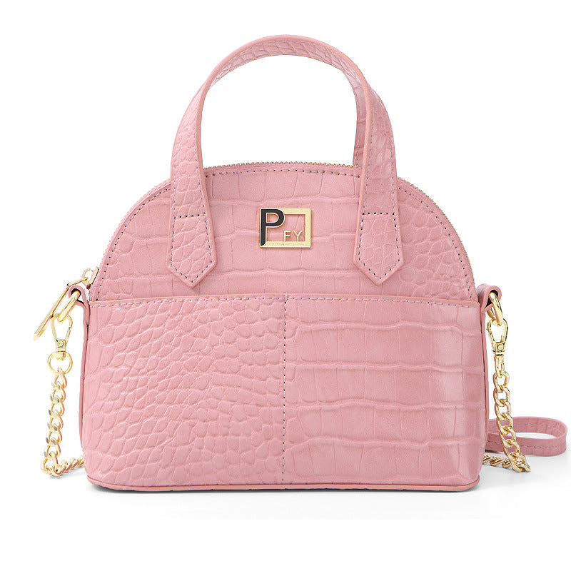 Large capacity shoulder bag