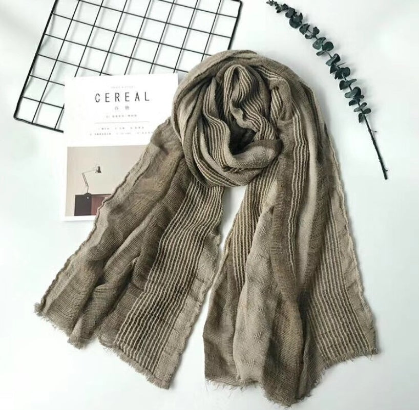 Cotton and linen striped pleated scarf