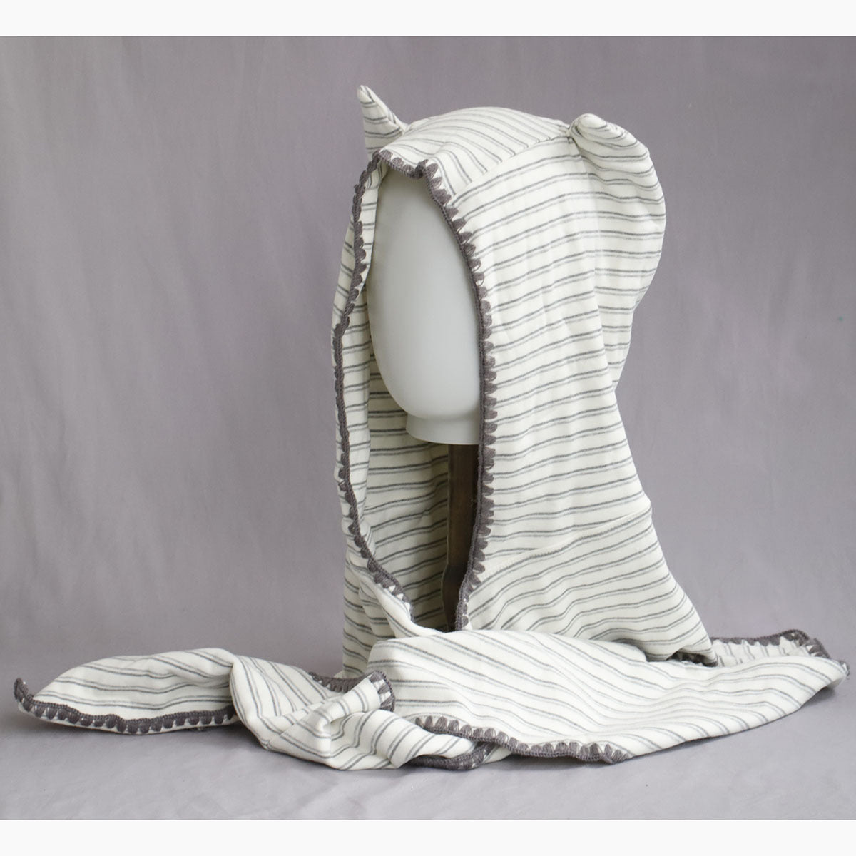 Retro Winter Scarf Hat With Devil Horns For Women Cute Lace Trim