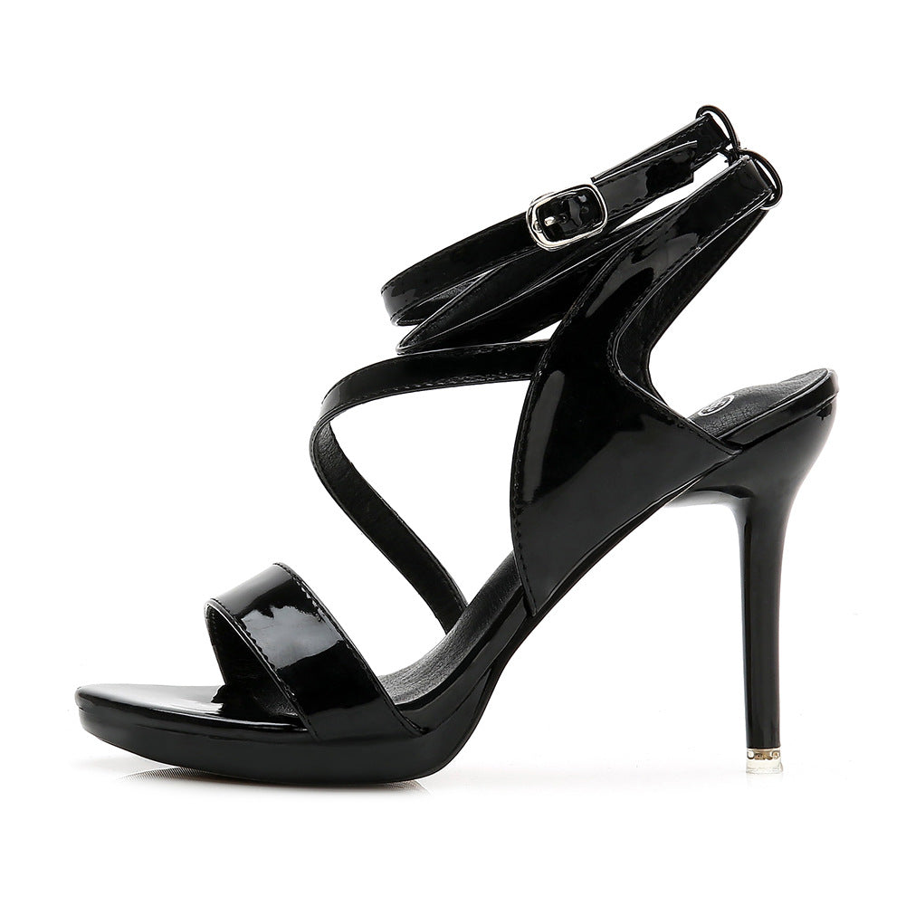 Women's sandals with artificial PU face