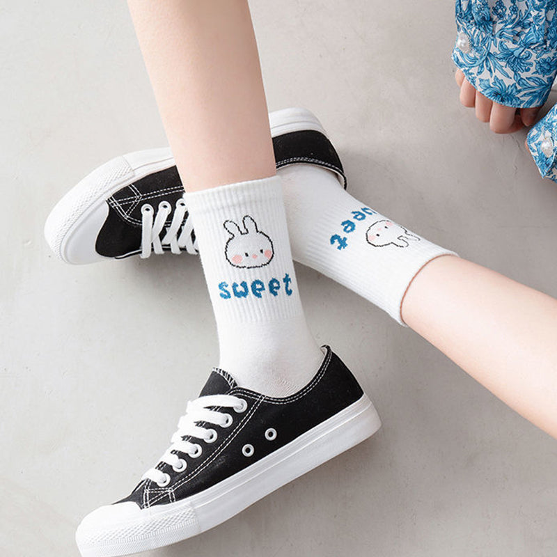Women's Fashion Sports Casual Mid-calf Cotton Socks