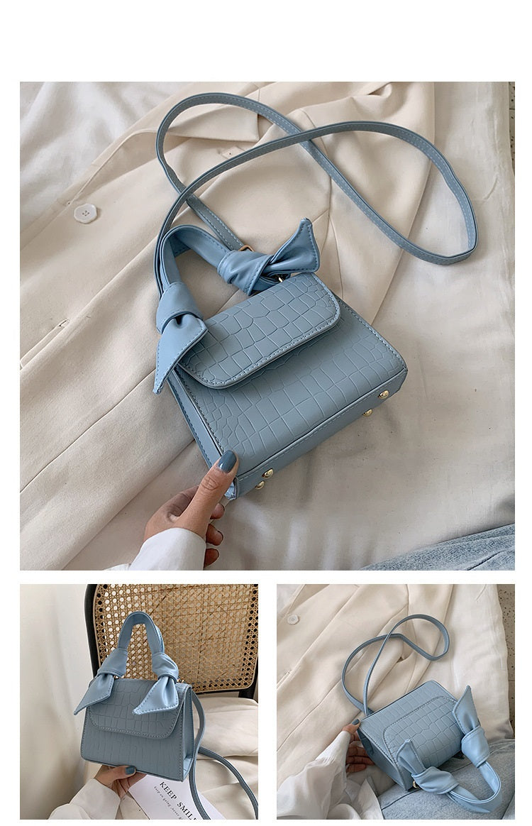 Women's Portable Shoulder Bag Fashion Cross-body Small Square Bag