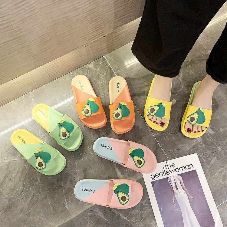 New Summer Fashion Home Slippers In Bathroom