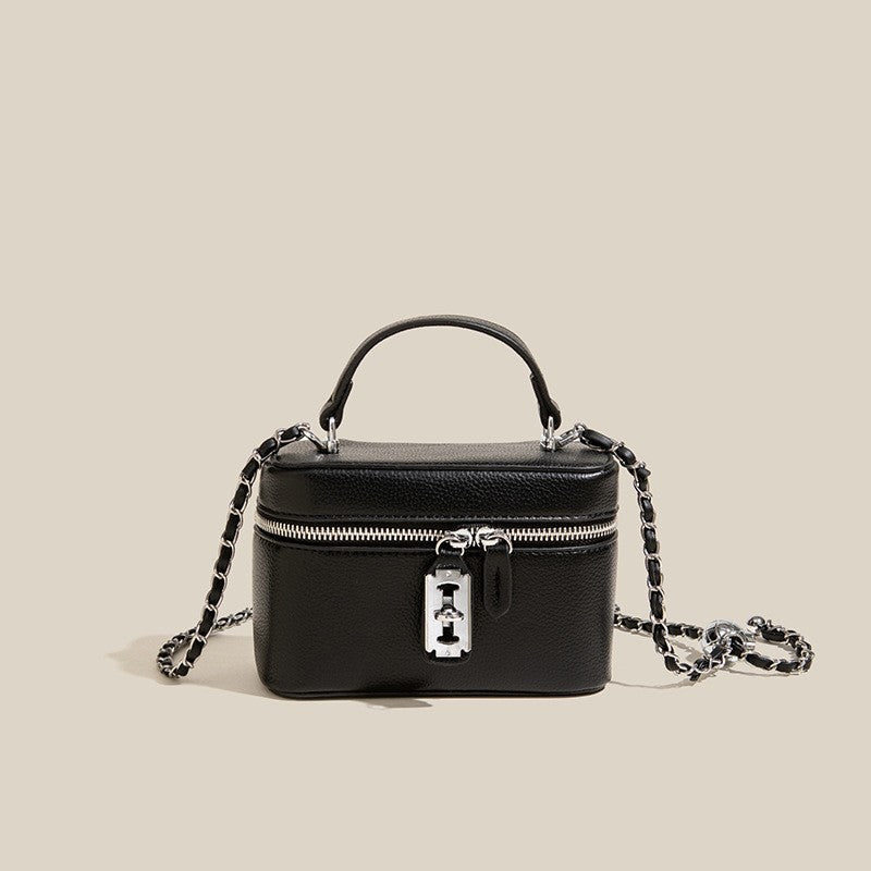 High Sense Chain Box Square Pouch Women