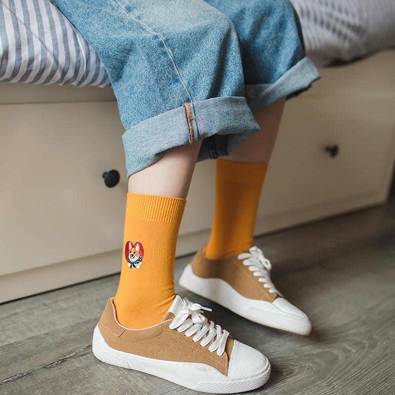 Vintage embroidered long cotton socks