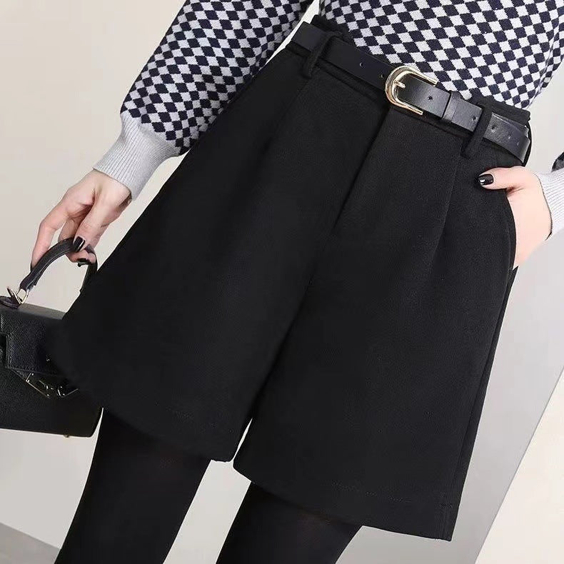 line High-waisted Wide-leg Padded Outerwear Bottoming Capri Pants Woolen Shorts