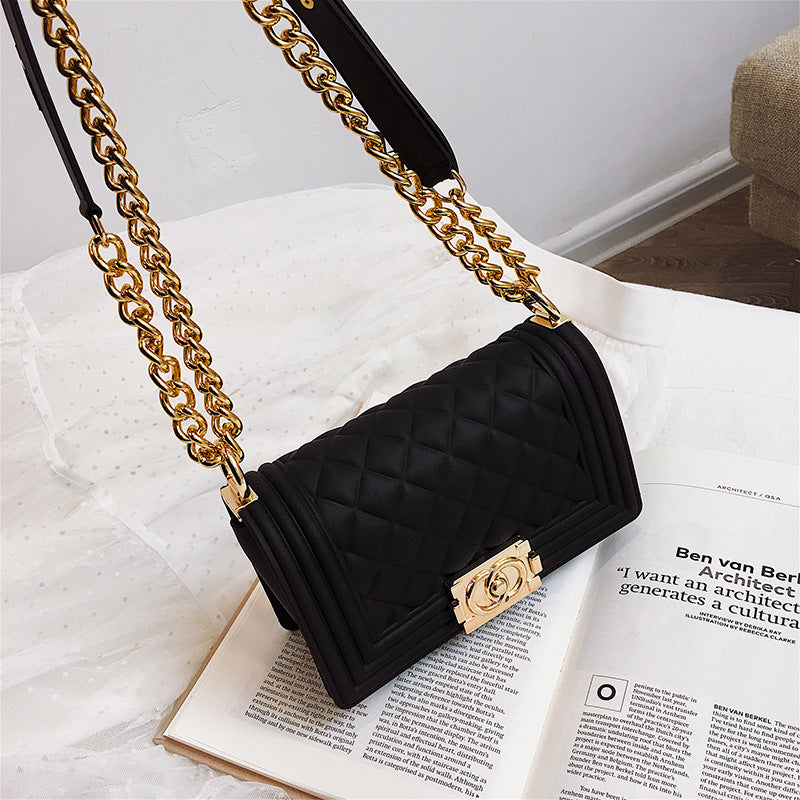 One-shoulder crossbody fashion chain bag