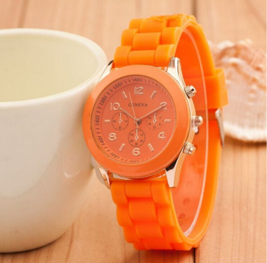 Foreign trade explosions Geneva jelly silicone watch GENEVA three-eye digital scale student quartz watch wholesale