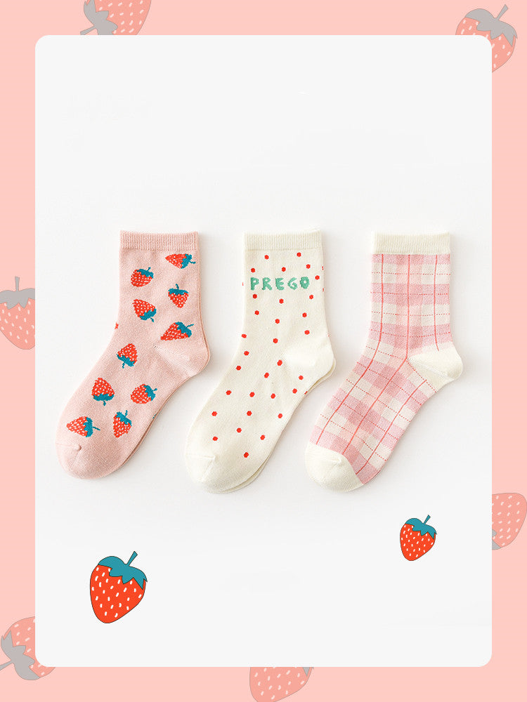 Net red personality strawberry cotton socks