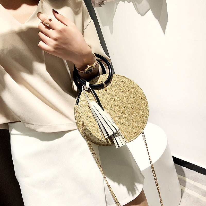 The New Korean Small Round Bag Made Of Grass Single Shoulder Bag Simple