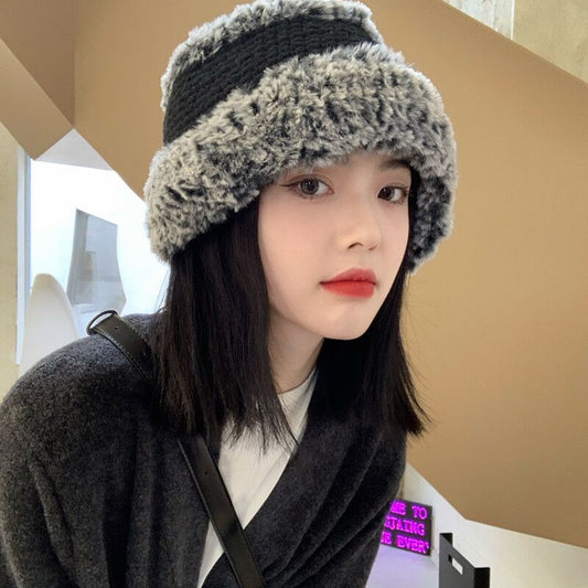 Women's Fashion Retro Hundred With Ear Protection Warm Woolen Hat
