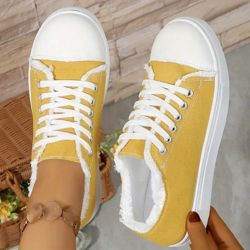 Lightweight Canvas Shoes For Women In Larger Sizes