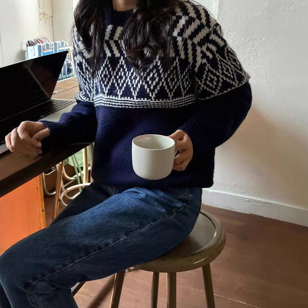 Fashionable Retro Pattern Sweater For Women