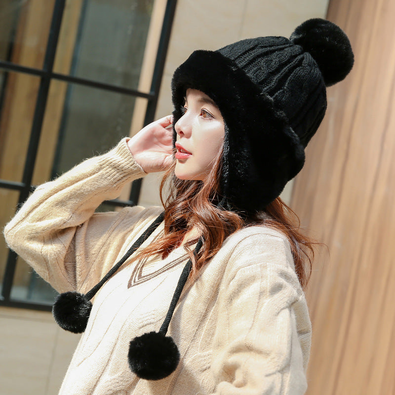 Women's Knitted Winter Fashion Plush Ball Hat