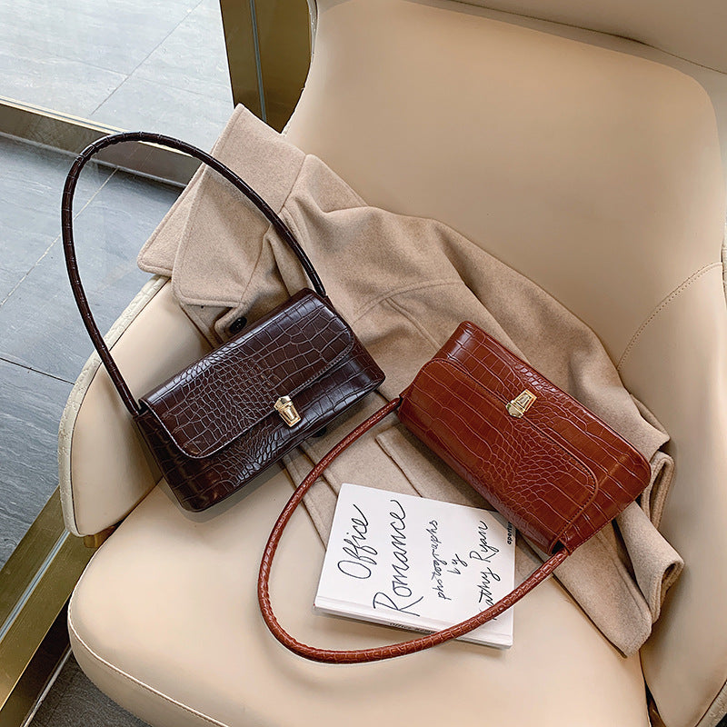 portable One-shoulder small square bag
