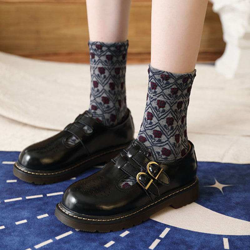 Middle tube ethnic style socks