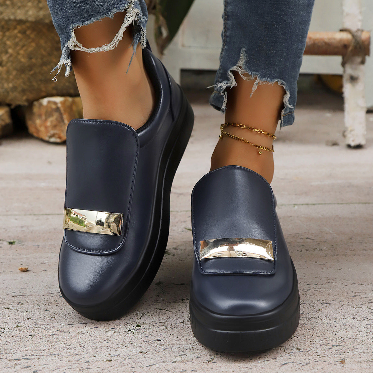 Lightweight Thick-soled Slip-on Sneakers With Velcro Closure
