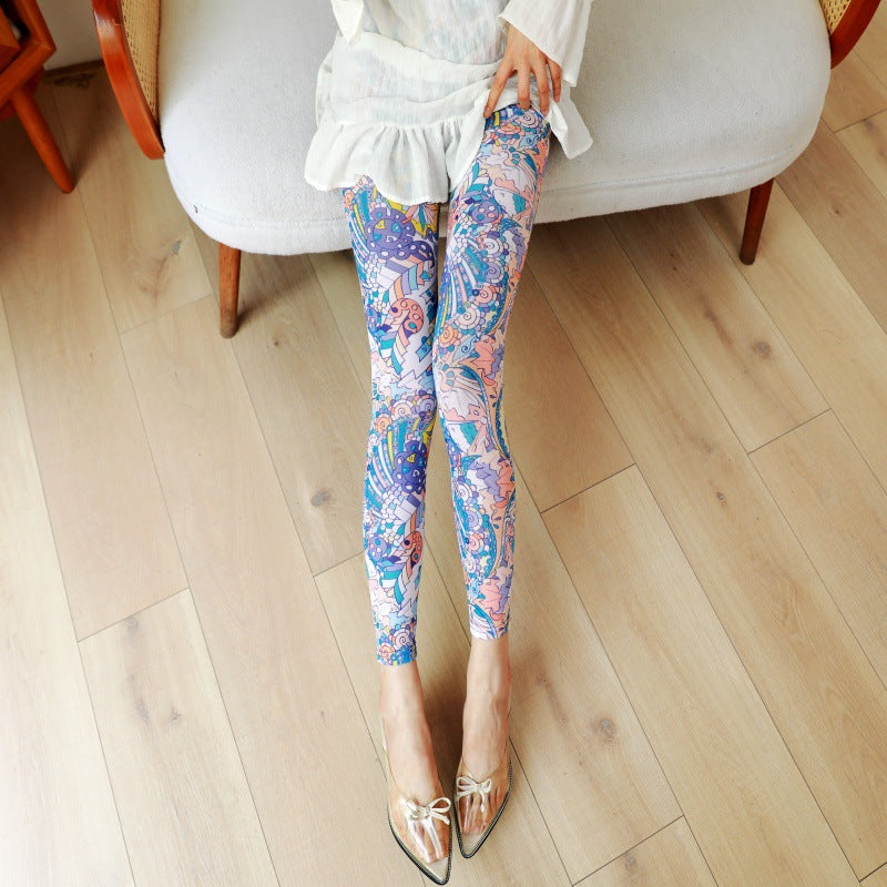 Fashionable Stretchy Mesh Pants With Printed Design