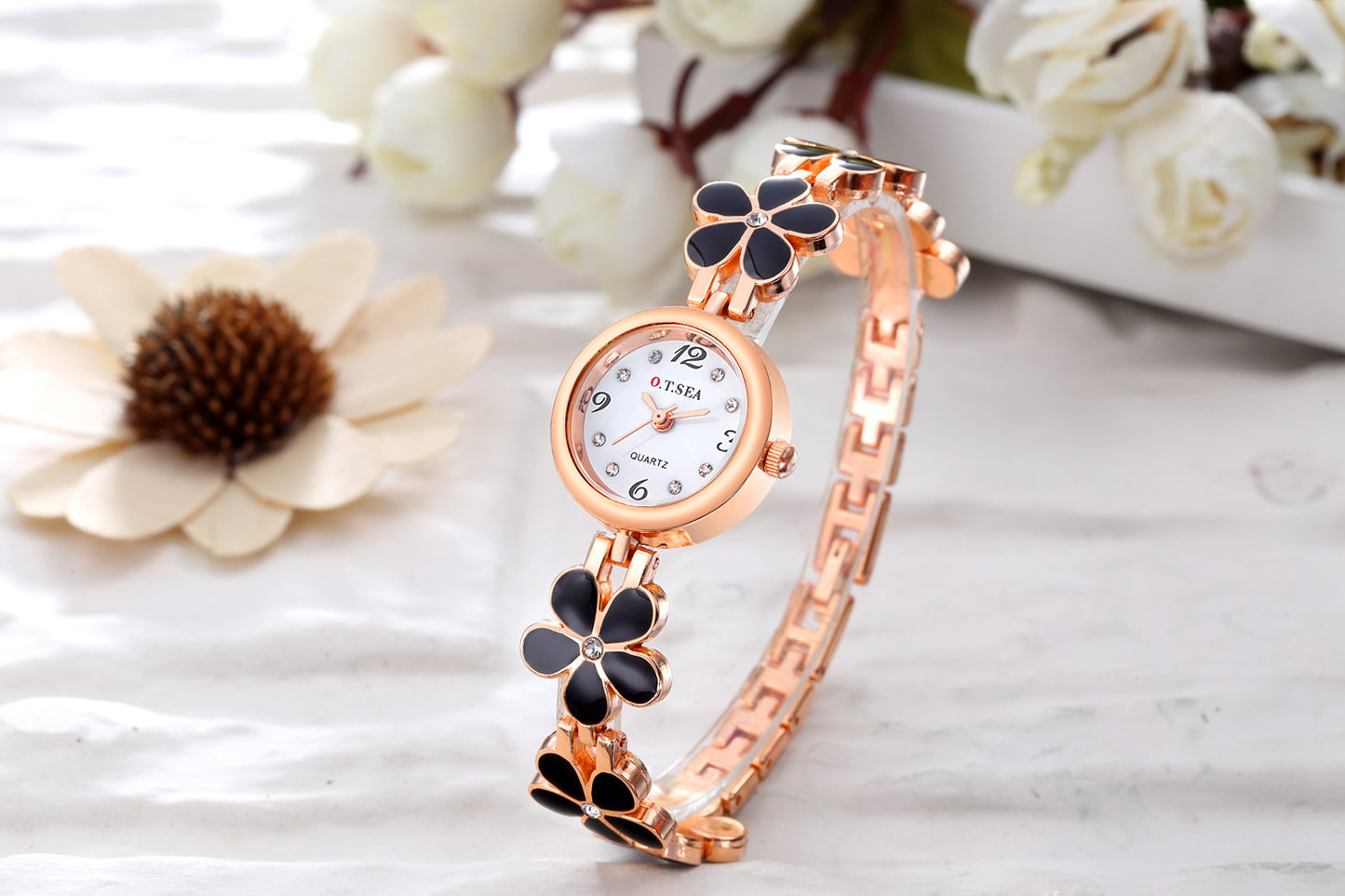 Five Leaf Clover Quartz Watch
