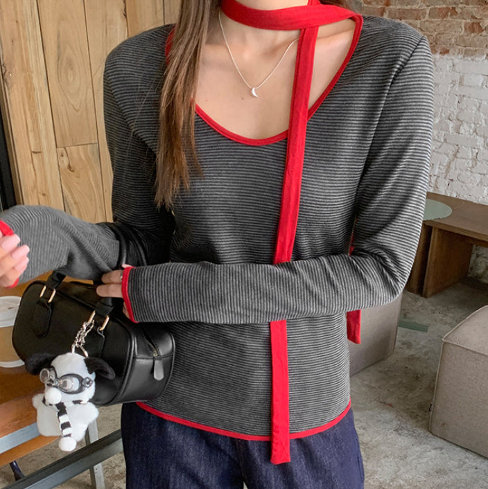 Spicy Girl-stil kontrastfarvet halsedisse med stribede lange ærmer til lag-på-lag