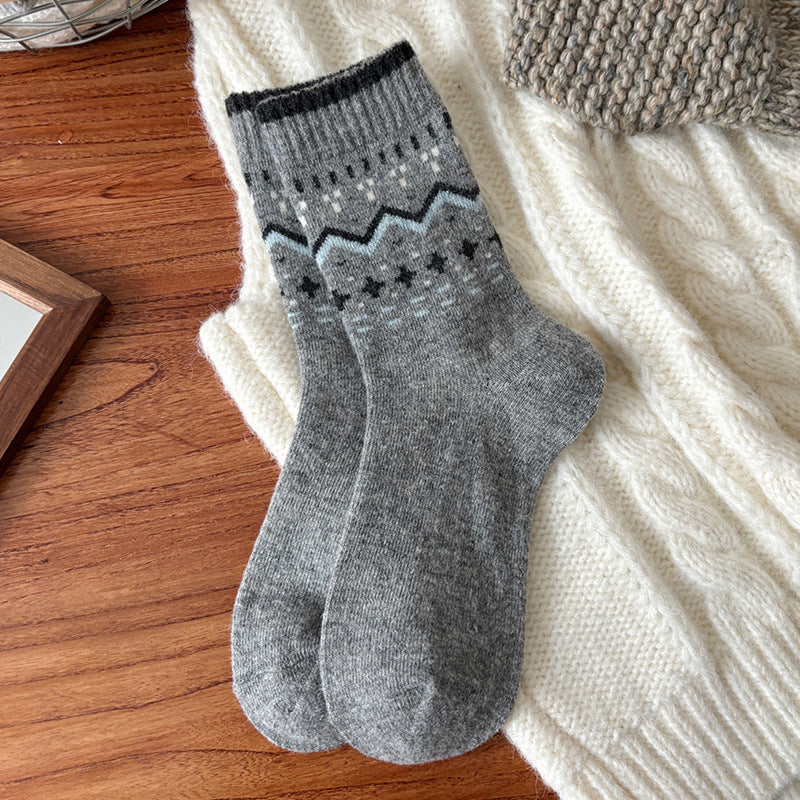 Ins-style Trendy Striped Cable-knit Mid-calf Socks