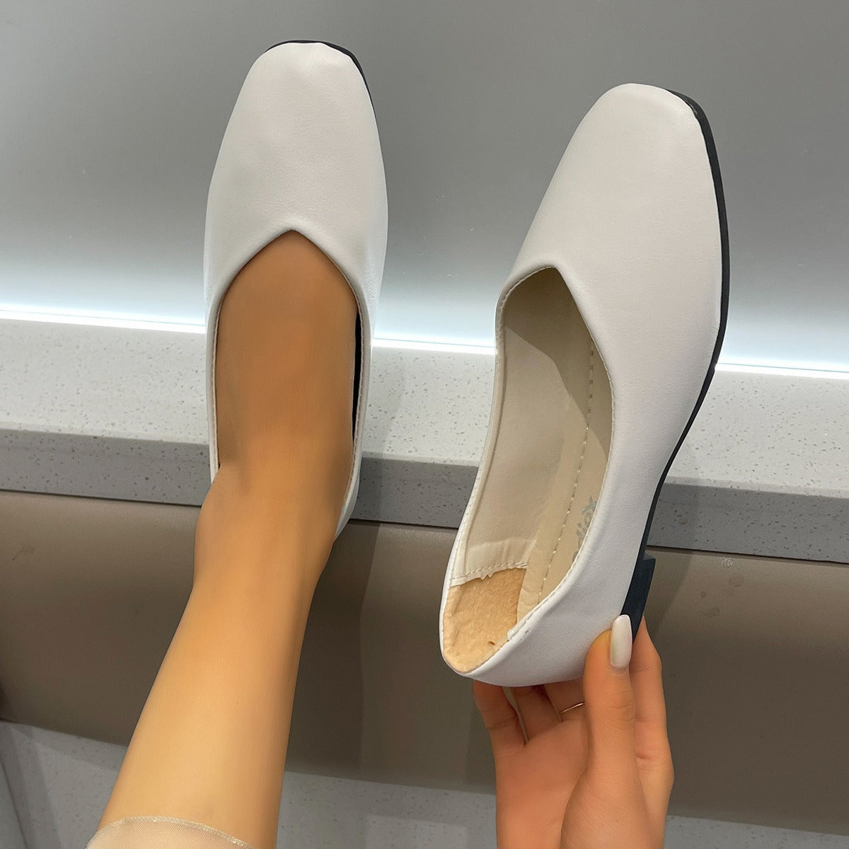 Square Toe Low Top Viscose Shoes Thick Heel Toe Box