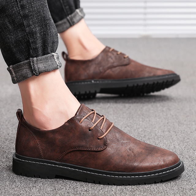 Men's low-top lace-up shoes