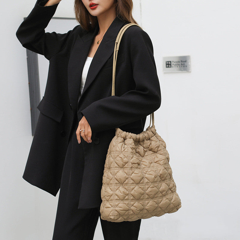 Diamond Bucket Fashion Pleated Crossbody Bag
