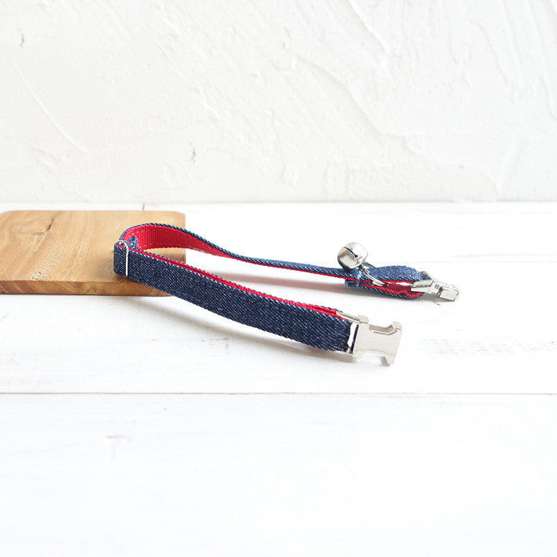 Adjustable and durable denim pet collar