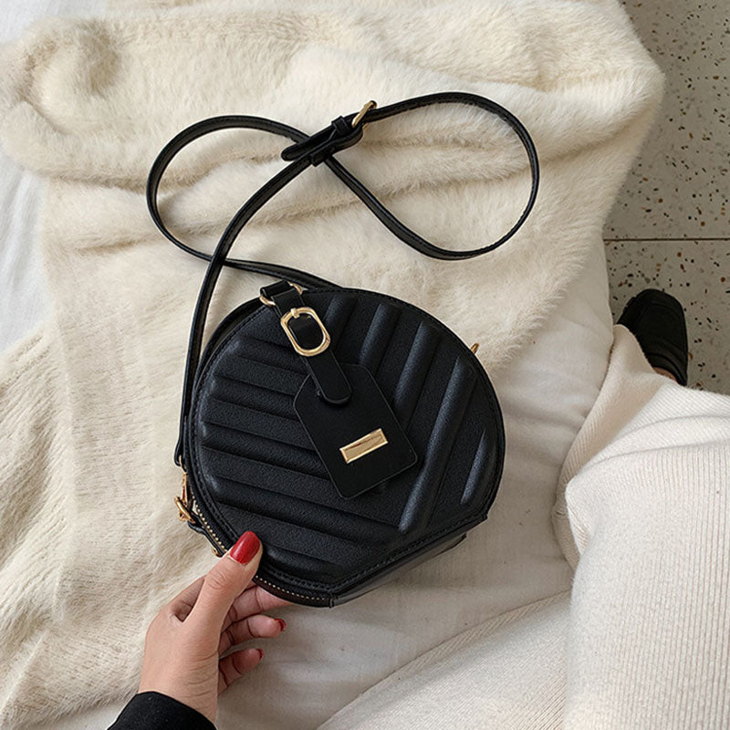 Embroidery thread shoulder bag