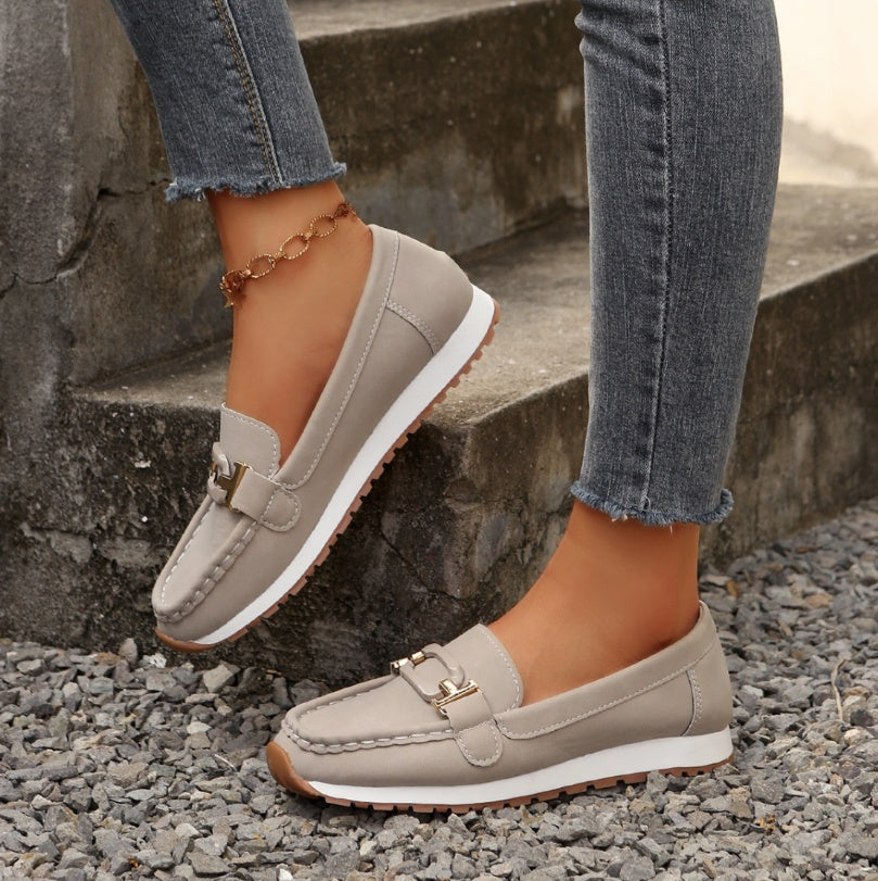 Women's Platform Metal Chain Casual Sneaker