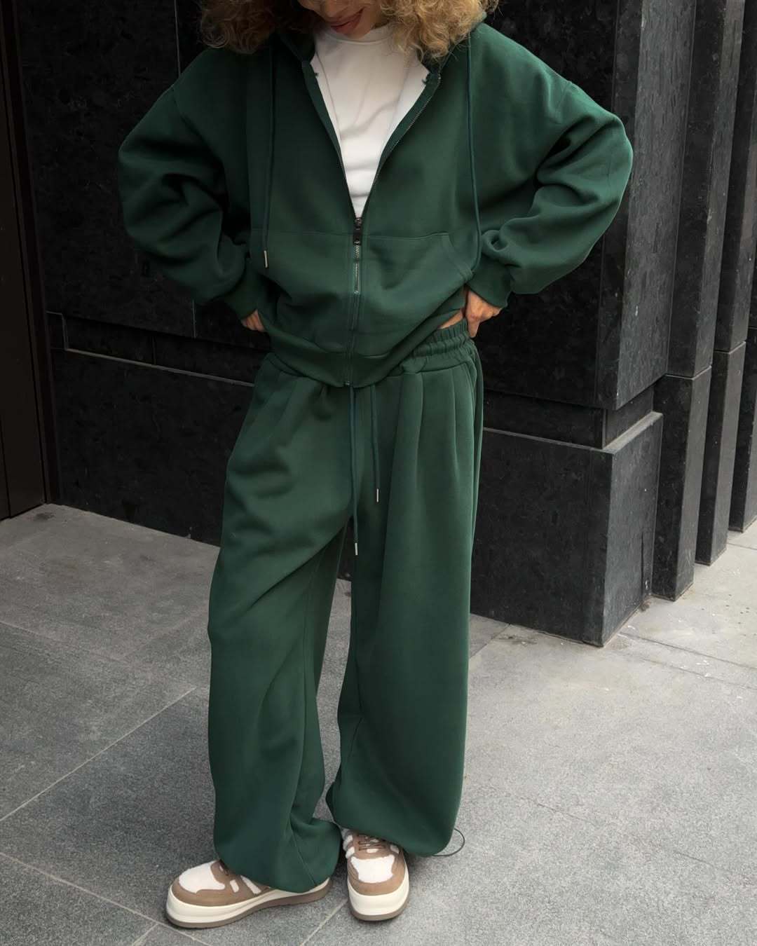 Casual Long-Sleeve Hooded Sweater And Pants Two-Piece Set For Sports