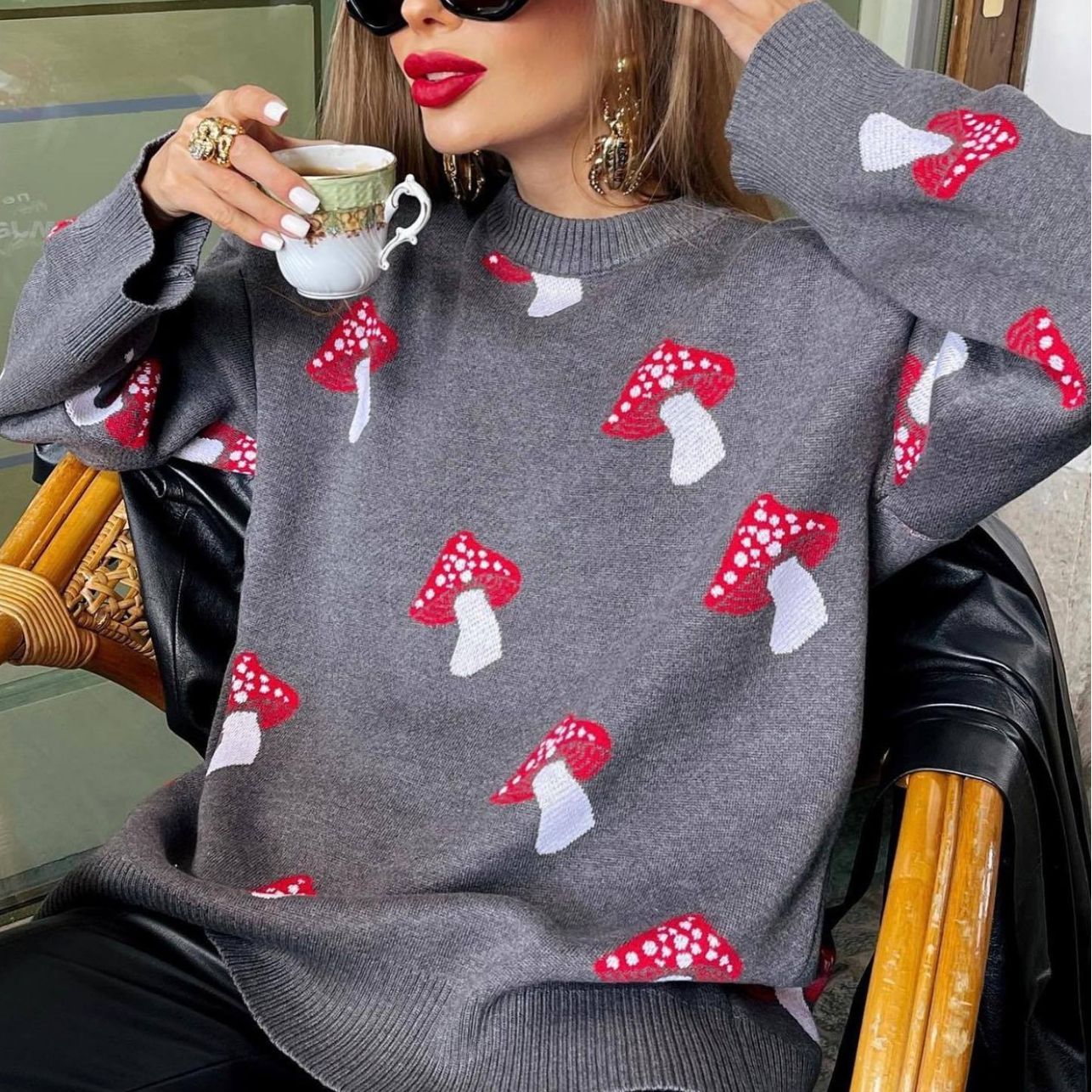 Women's Loose Contrast Color Knitwear Coat