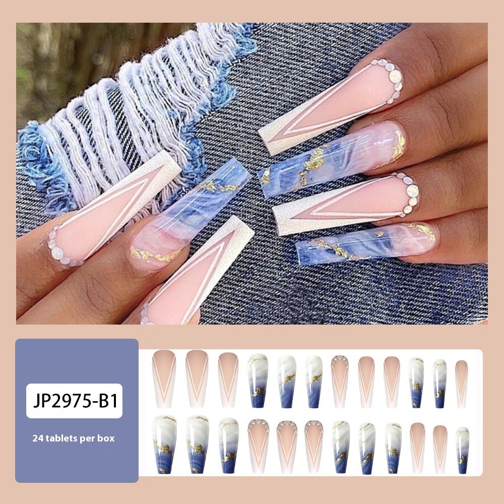 Superlange diamantbesatte neglestickers i rustningstil fra europæisk og amerikansk udenrigshandel