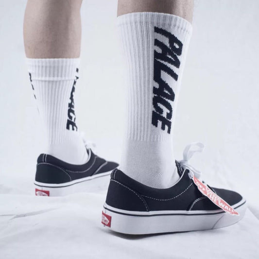 European And American Black And White Letter Mid-calf Socks Street Trend Skateboarding Sports Socks