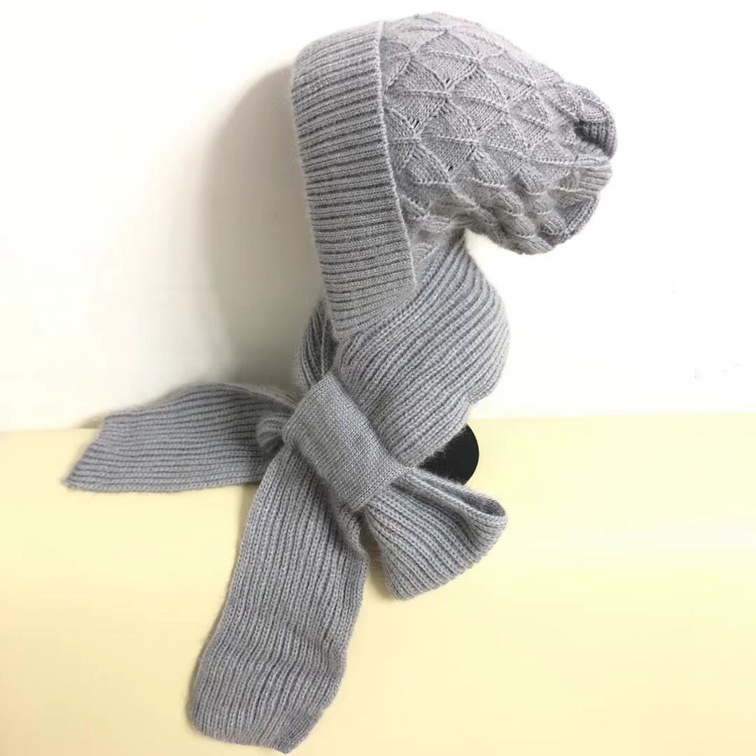 Women's  One-piece Hat With Scarf Warm Thickened Ears Protection  Woolen Cap