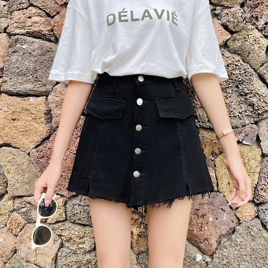 match A-line denim shorts