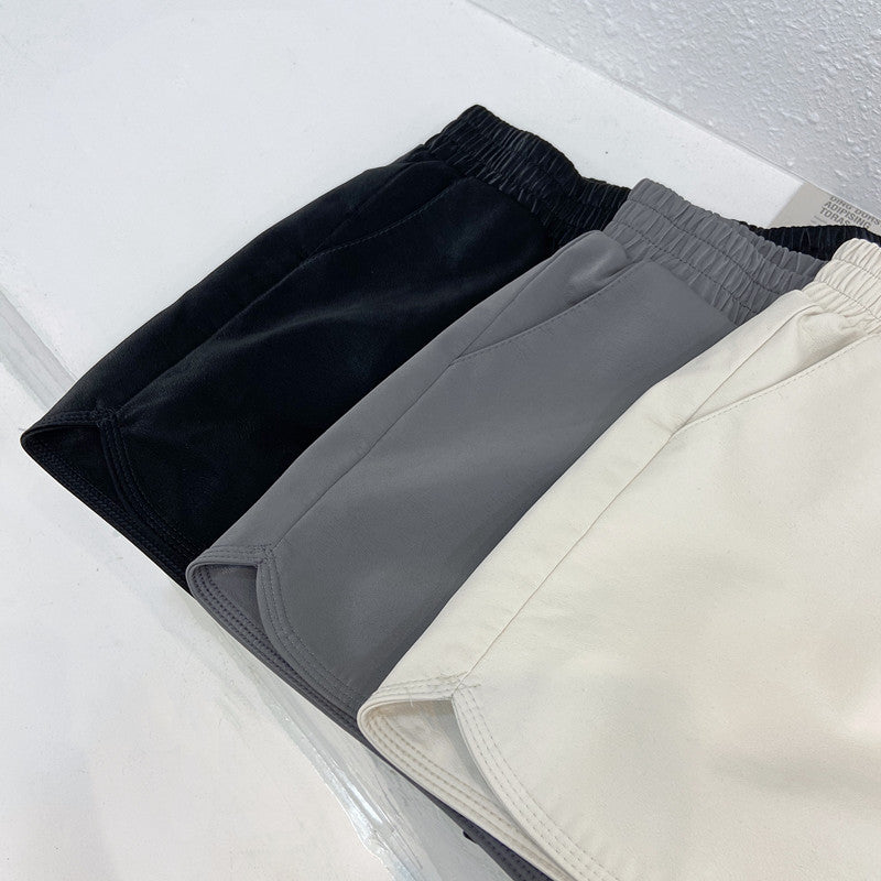 High waisted and slim leather shorts